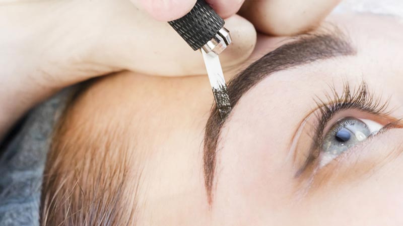 eyebrow embroidery service